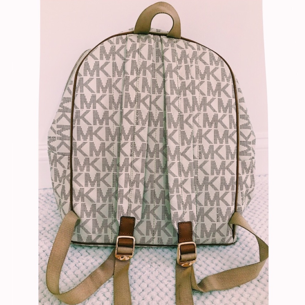 MICHAEL KORS BACKPACK